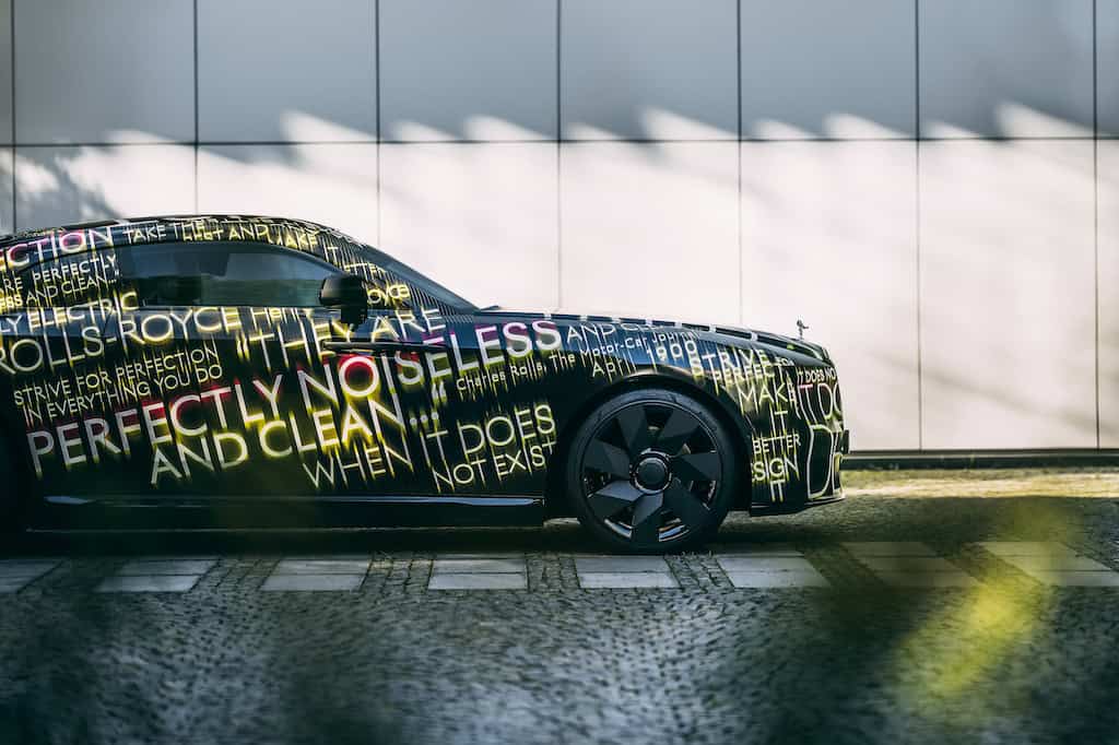 Rolls-Royce Motor Cars Announces First Fully Electric Car