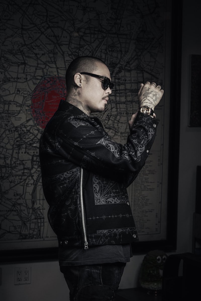 Tattoo artist, Dr.Woo