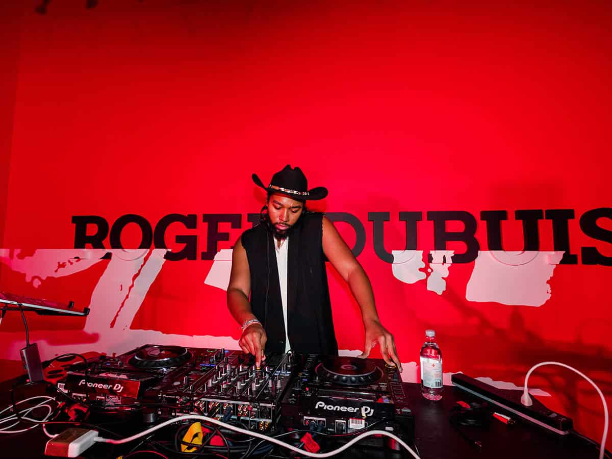 ROGER Dubuis Soho