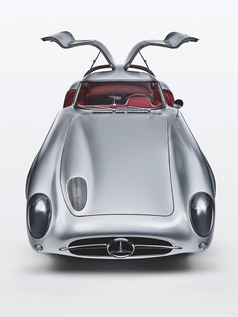 SLR 300 2