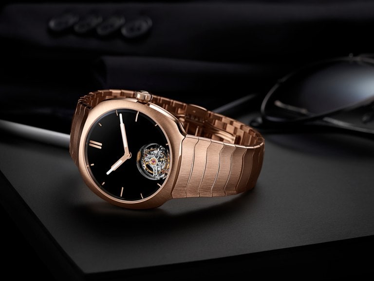 Haute News: H. Moser & Cie. Debuts The Streamliner Tourbillon Vantablack