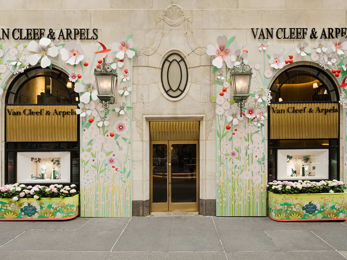 French High Jewelry & Watchmaking Maison, Van Cleef & Arpels, Creates Floral Installation In New York
