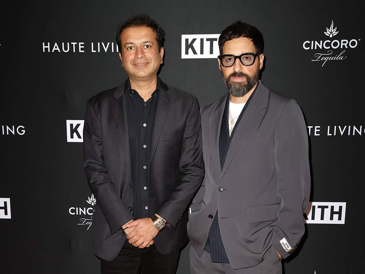 Haute Time Toasts Ronnie Fieg During Art Basel Miami Beach With Cincoro Tequila