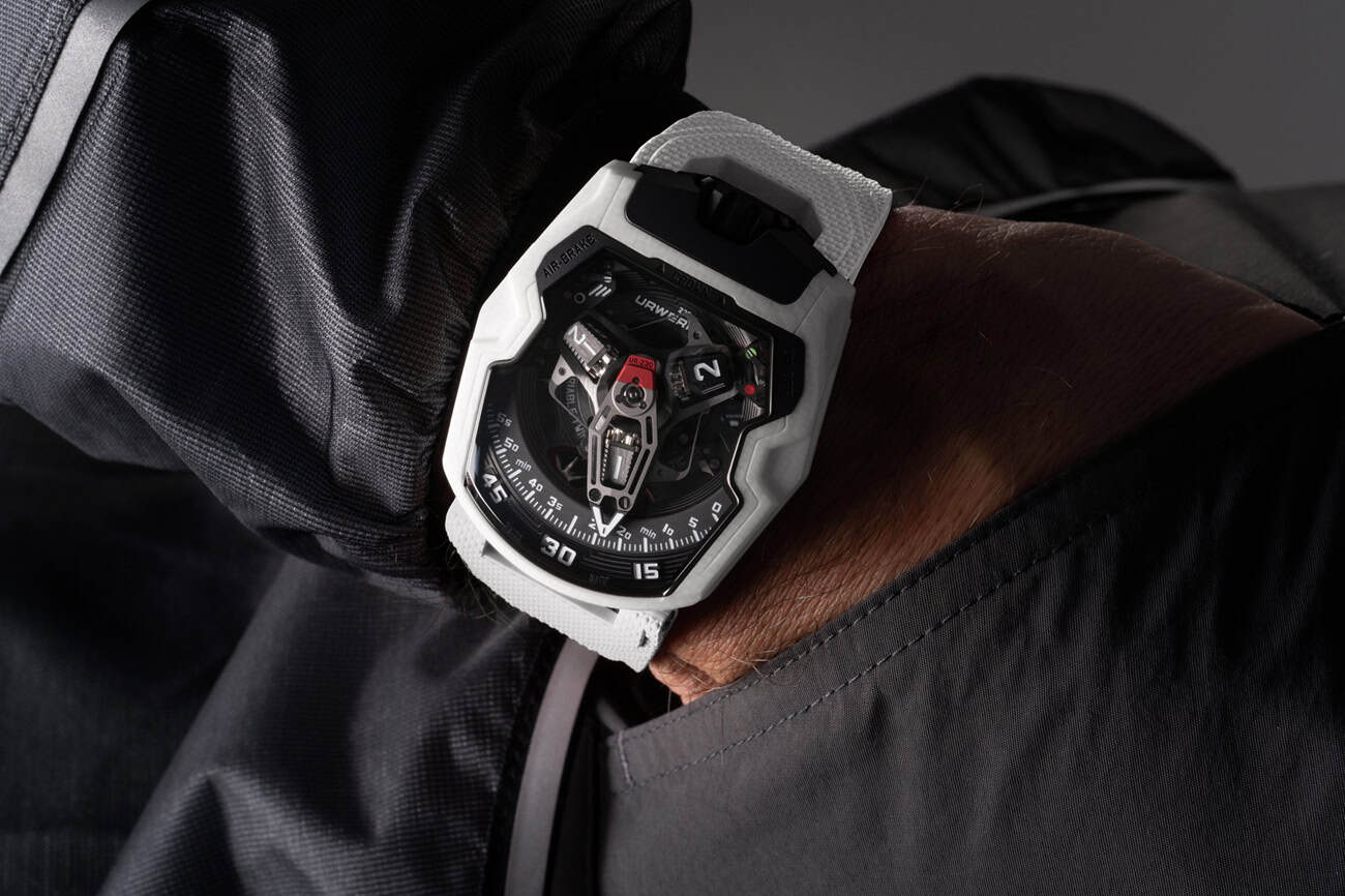 URWERK Unveils The UR-230 Polaris