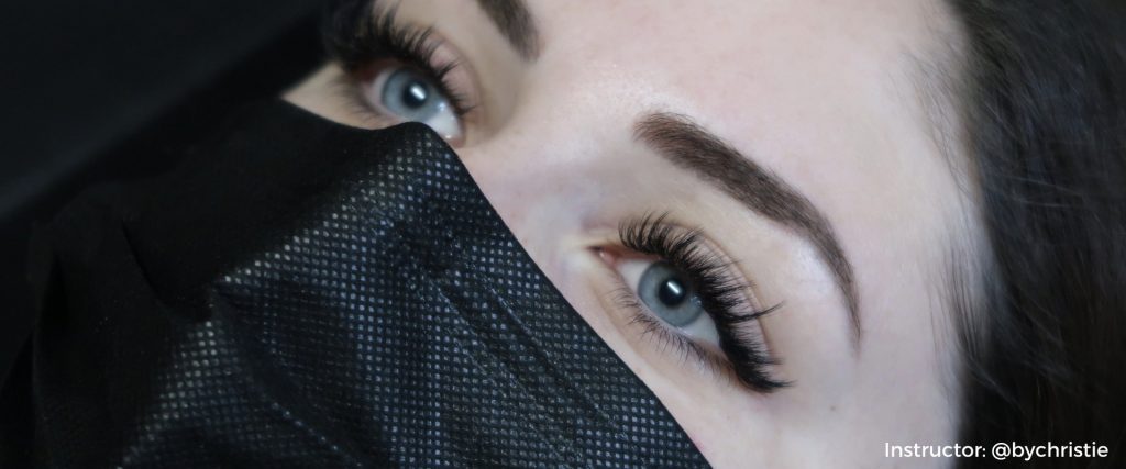 Wispy Eyelashes Performed by Instructor: @bychristie