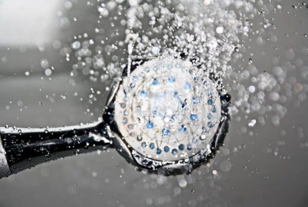 how much hair to lose in shower