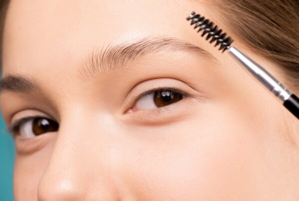 What causes eyebrow loss