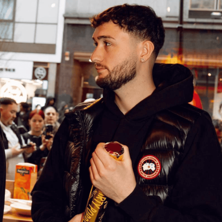 72628448 3958 4ac1 953b 5ef6a5e11b94