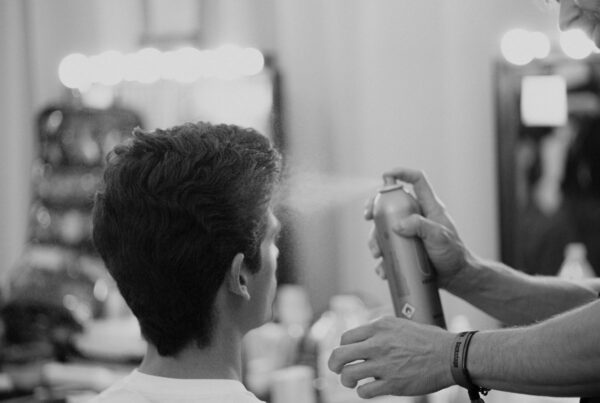 does hair spray cause hair loss