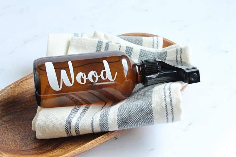 Lemon Cedar Homemade Dust Spray and Furniture Polish Recipe