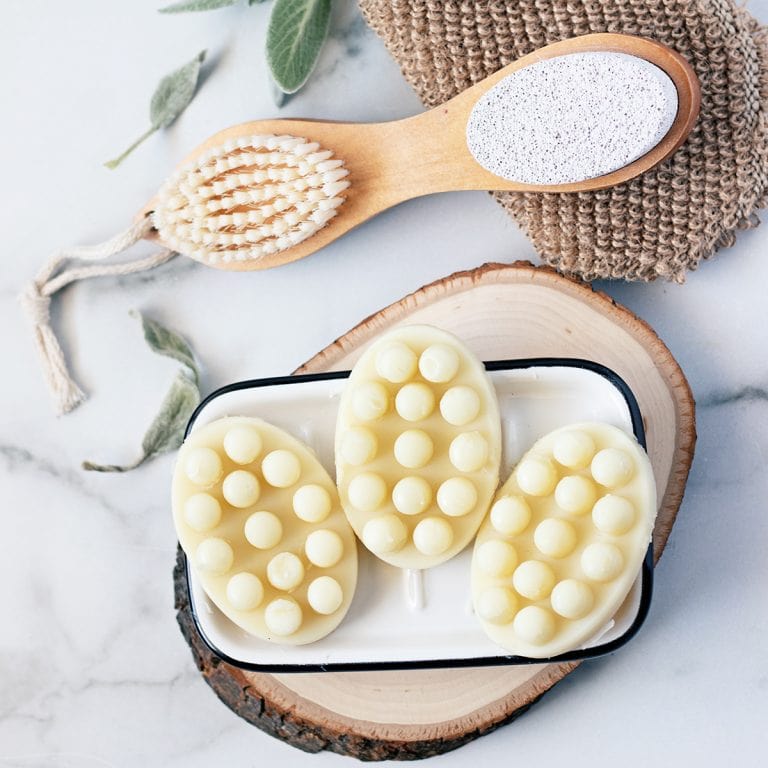 Doesn’t every man love a massage? What if you could make one available anytime? DIY massage bars are a type of homemade lotion bar that can do just that!