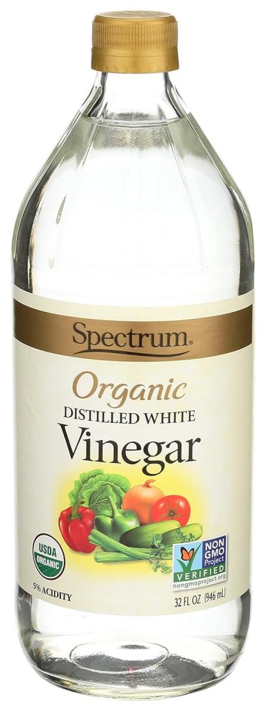 white distilled vinegar in a bottle