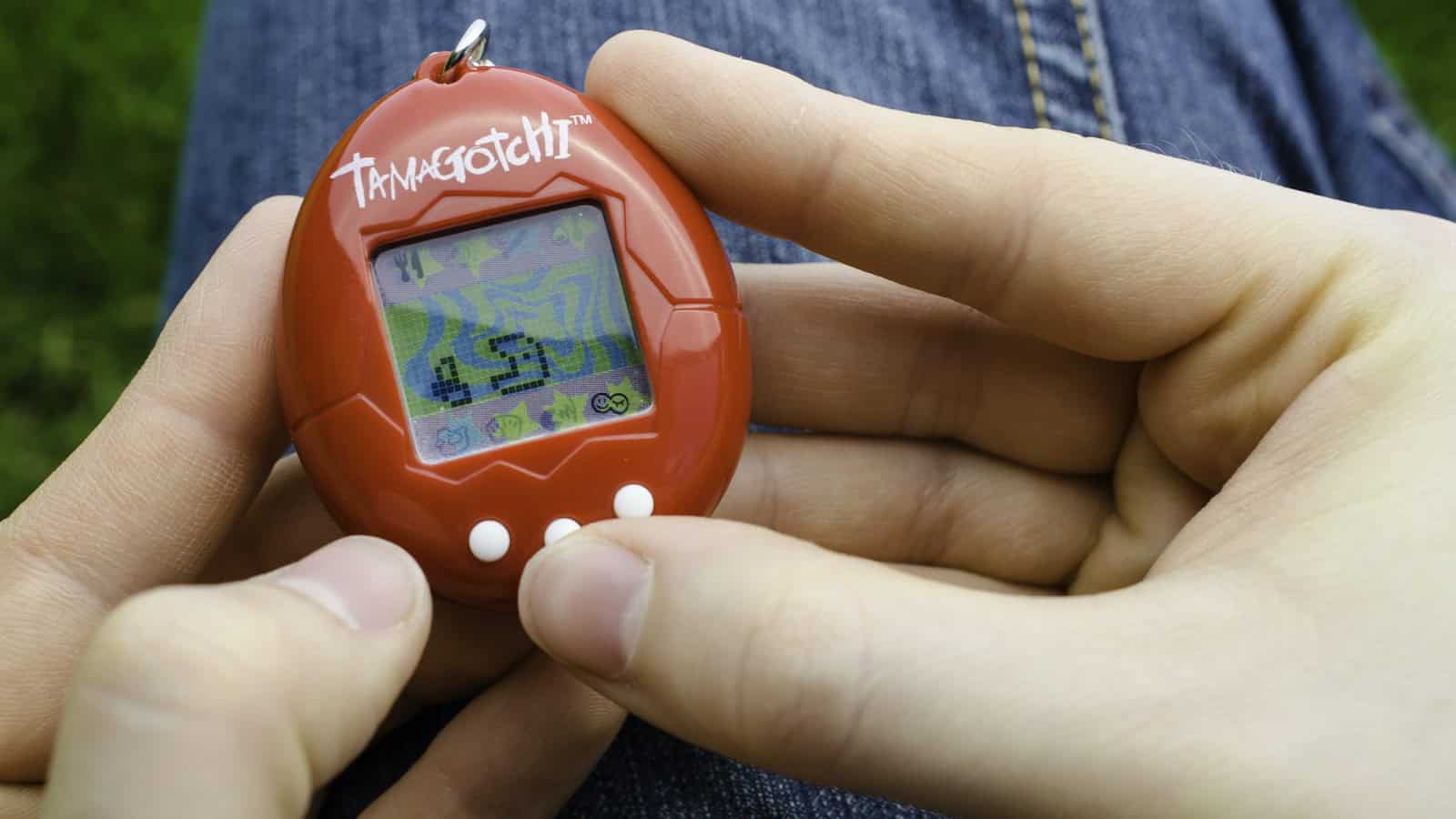 Tamagotchi Original VS Tamagotchi On: The Evolution – Tamagotchi