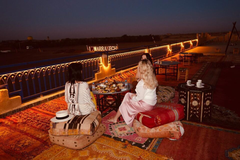hot air balloon ride marrakech sunrise sky