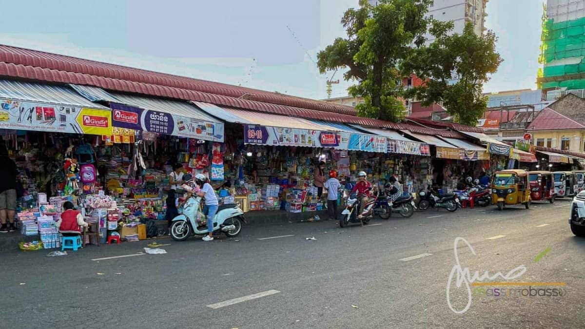 Zona Del Mercato Vecchio A Phnom Penh