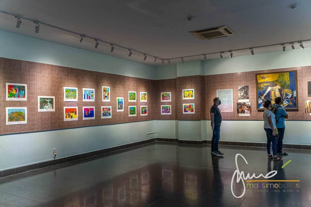 Mostra Di Dipinti Di Bambini. Come Un Bimbo Vede La Guerra In Vietnam