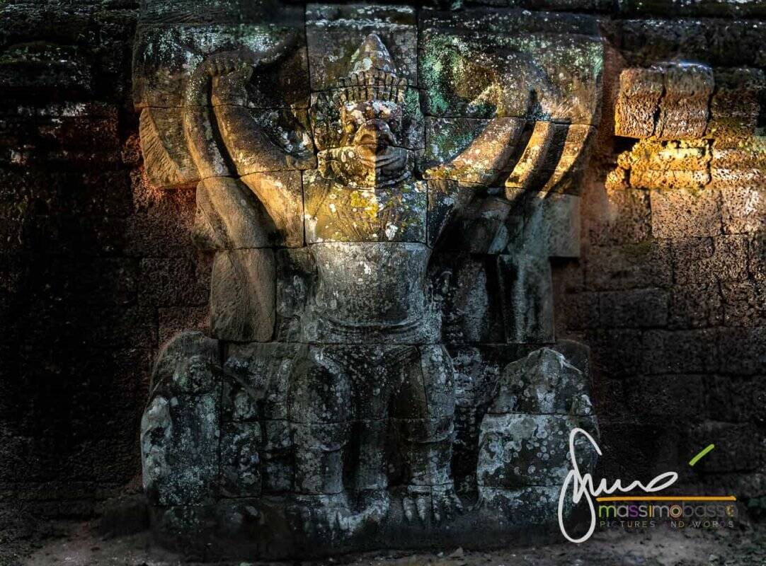 Garuda Vahana Il Veicolo Di Vishnu Al Tempio Preah Khan Ad Angkor-3