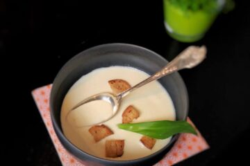 Soupe de parmesan toute douce, rapide et inratable