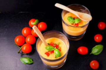 Verrines rafraichissantes de gaspacho tomate pastèque