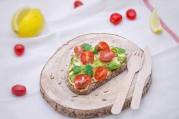 la recette toute simple de la tartine houmous et avocat