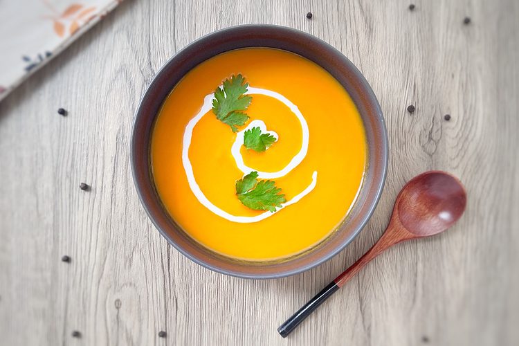 une soupe carottes et gingembre pleine de vitamines