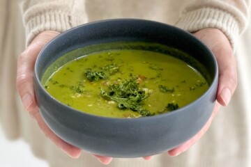 une soupe de chou kale parfaite pour l'automne et l'hiver