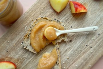 un délicieux beurre de pommes, comme une compote