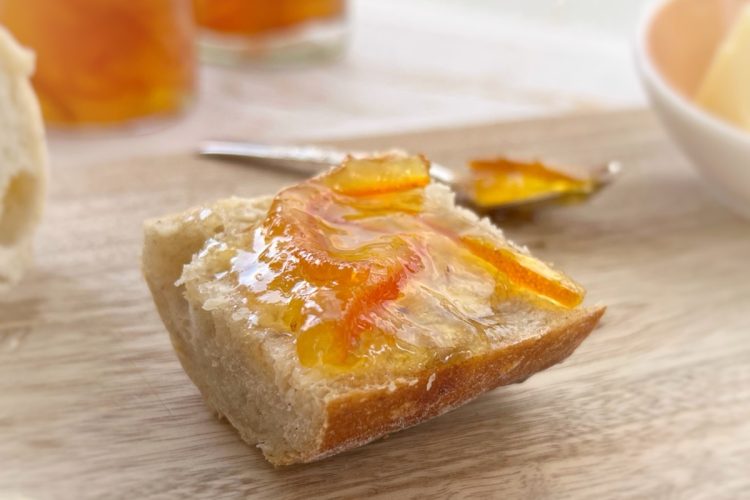 Une délicieuse confiture d'oranges