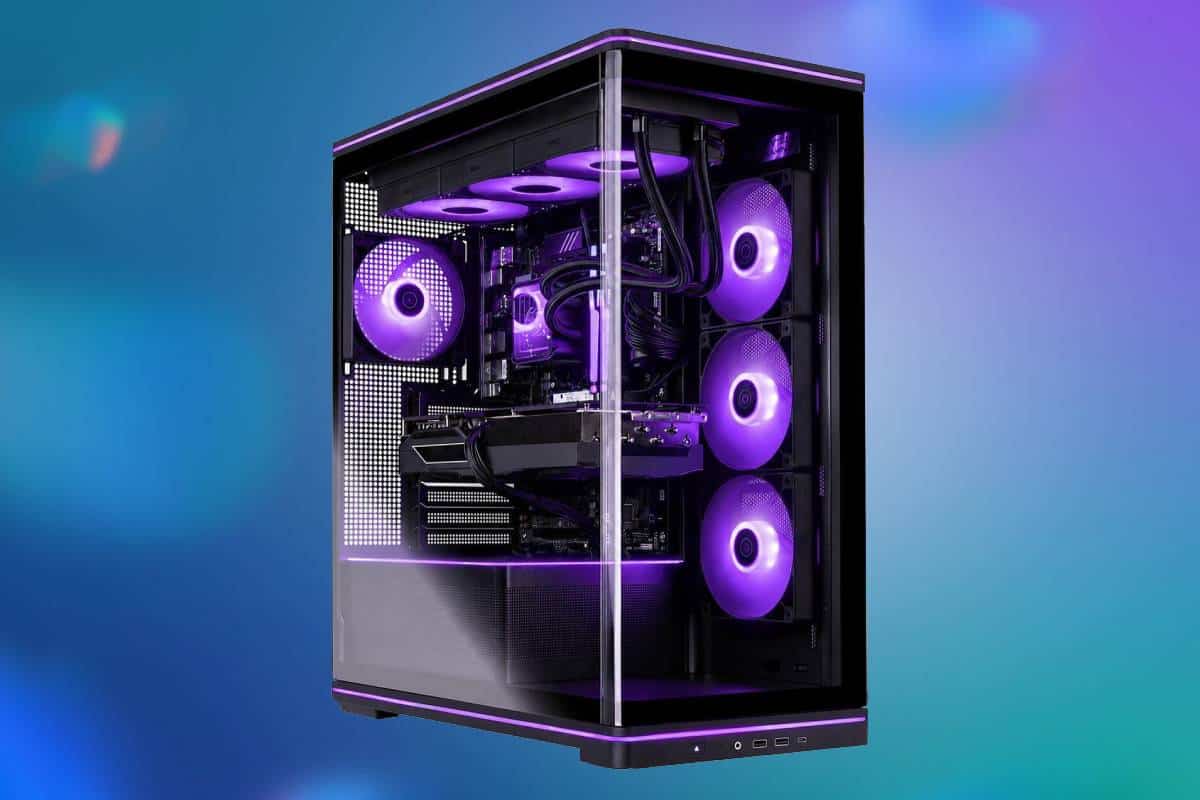 Impressive RTX 5070 Ti build with 7 270K Plus, 32GB of DDR5, and 2TB ...