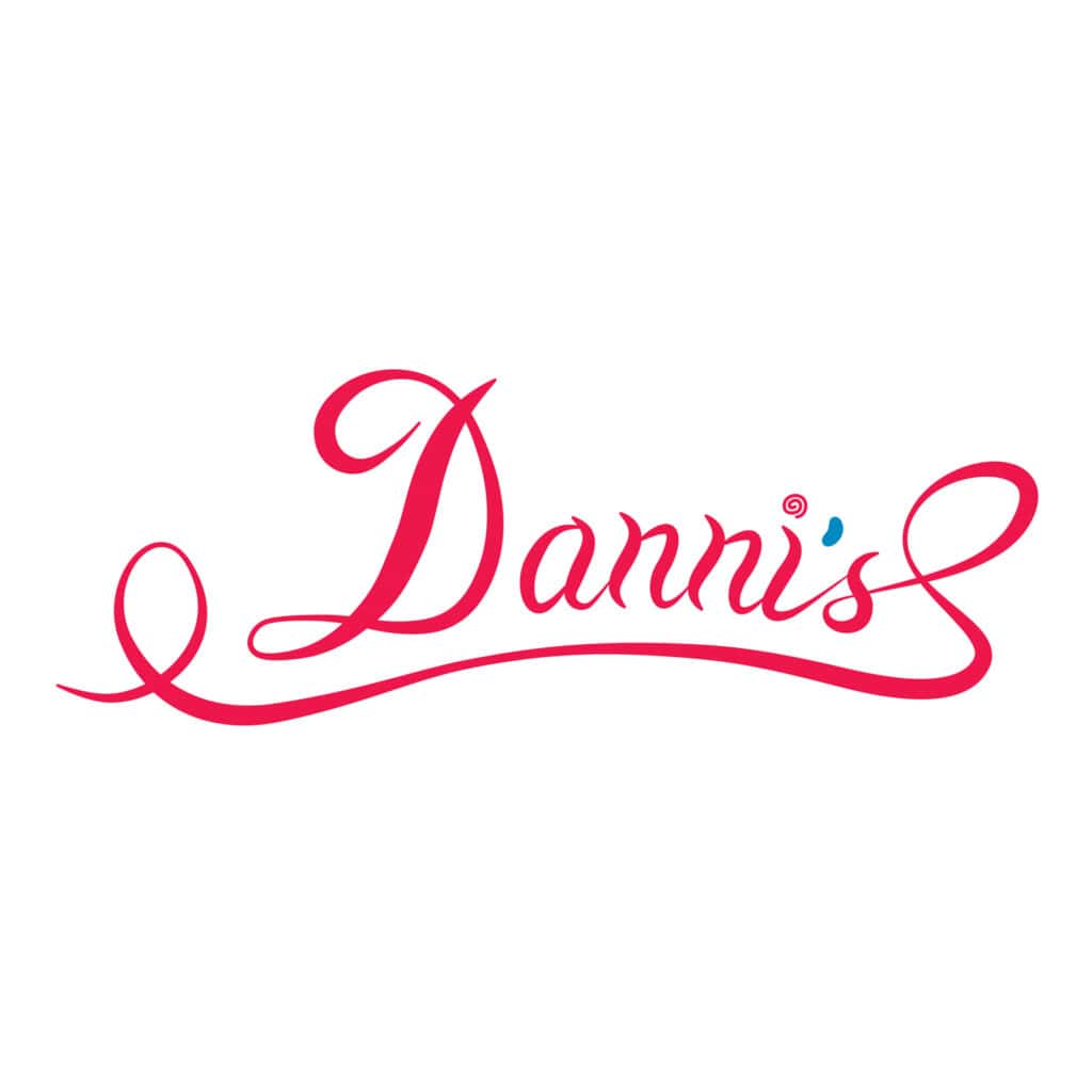 Dannis Logo
