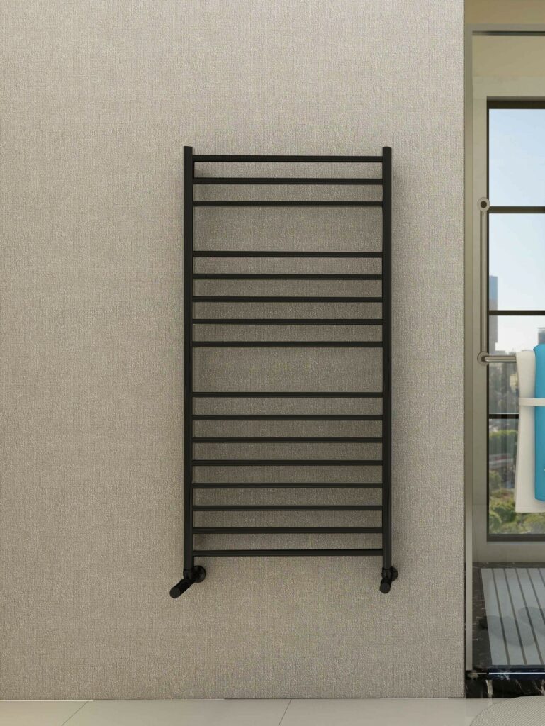 Luxor håndklædetørrer 600x1500 Sort