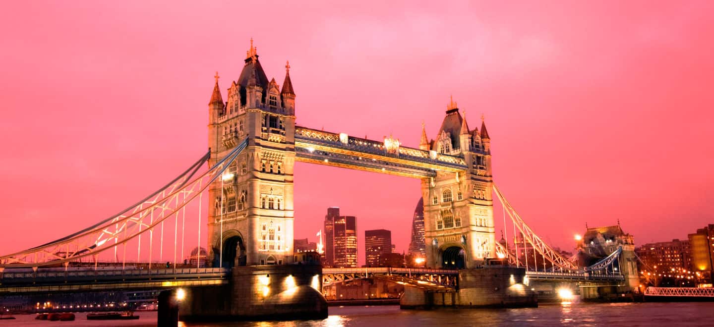 Sunset At Tower Bridge Weddding Venue London Gay Wedding Guide Unique Venue 1