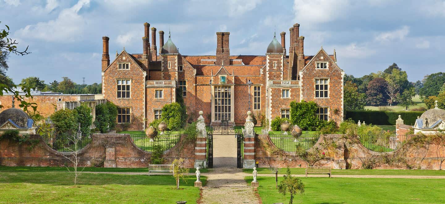Front View And Gate Of North Mymms Park Wedding Venue Hertfordshire Gay Wedding Guide 1