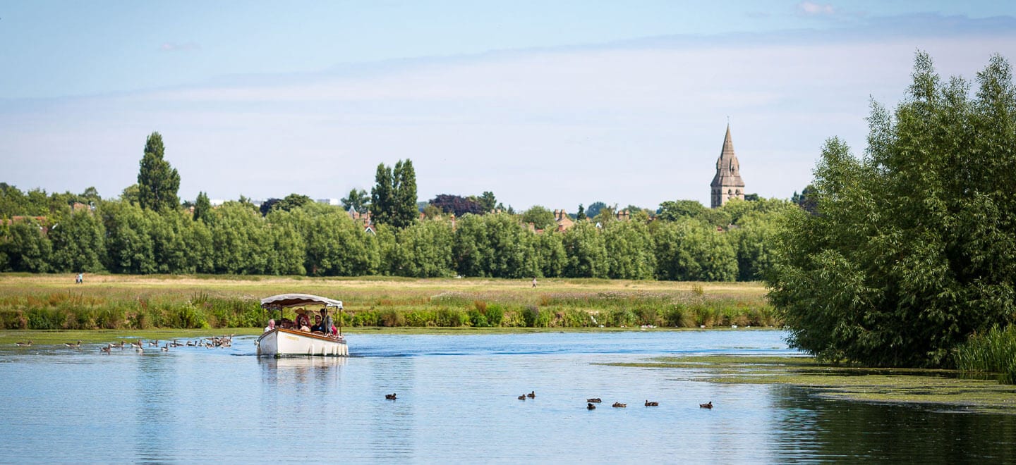 Boat On The River By The Perch Rustic Wedding Venue Oxford Gay Wedding Guide 1
