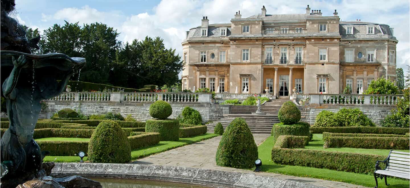 Gardens At Luton Hoo Hotel Mansion House Wedding Venue Bedfordshire Gay Wedding Guide 1