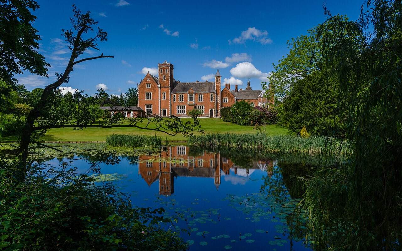 Thicket Priory Lake View 1