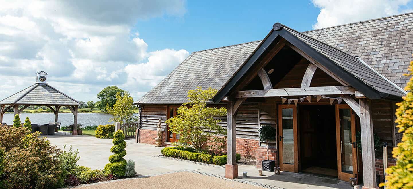 River View Outside Sandhole Oak Barn Wedding Venue Cheshire Gay Wedding Guide Image By Suzywimbournephotography 9