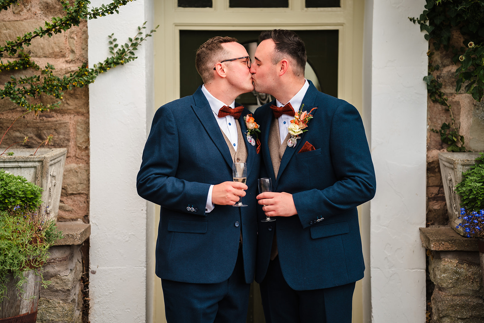 Lyde Court Wedding Photographer Pedge Photography Craig Alex 24 102