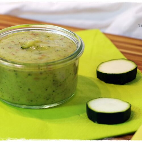 Zucchini-Kartoffel-Brei für Babys ab vier Monaten - Foodblog Topfgartenwelt
