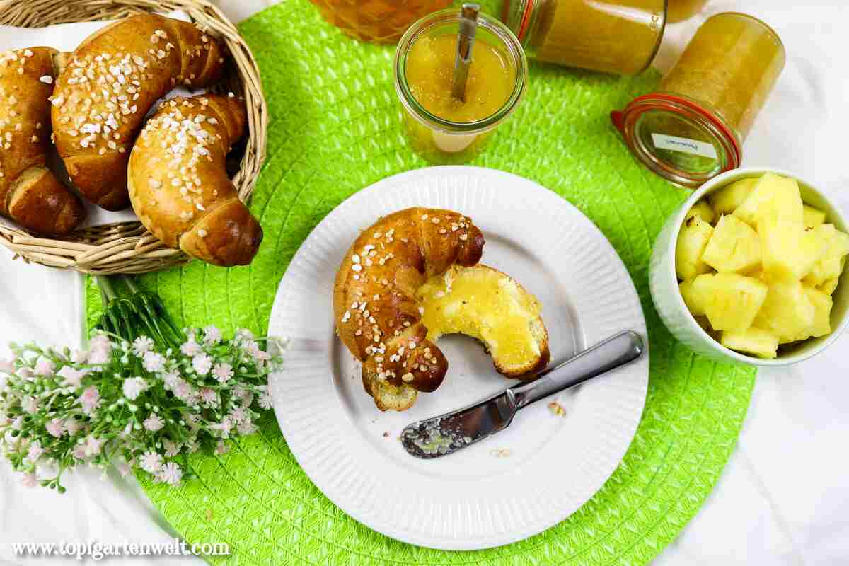 Exotische Ananasmarmelade | Ananaskonfitüre - Foodblog Topfgartenwelt