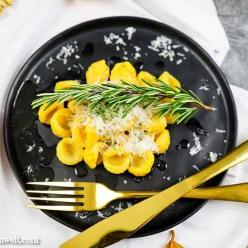 Kürbisgnocchi mit Ricotta - Pastamaker - Foodblog Topfgartenwelt