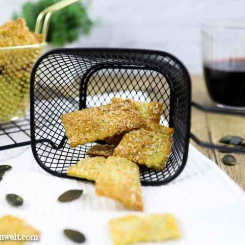 Käsecracker | herzhafte Kekse zum Wein - Foodblog Topfgartenwelt