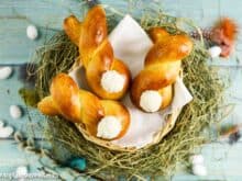 Osterhasen aus Hefeteig | Germteig selber backen - Foodblog Topfgartenwelt