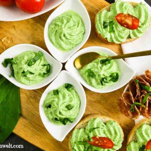 Bärlauch Aufstrich mit Frischkäse - Rezept aus Food Boards - Christian Verlag - Foodblog Topfgartenwelt