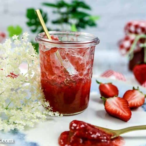 Sommerliche Erdbeer-Holunderblüten-Marmelade,| sommerliche Konfitüre - Foodblog Topfgartenwelt