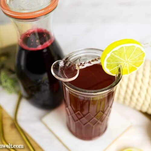 Holunderbeerensirup selber machen aus Saft - Foodblog Topfgartenwelt