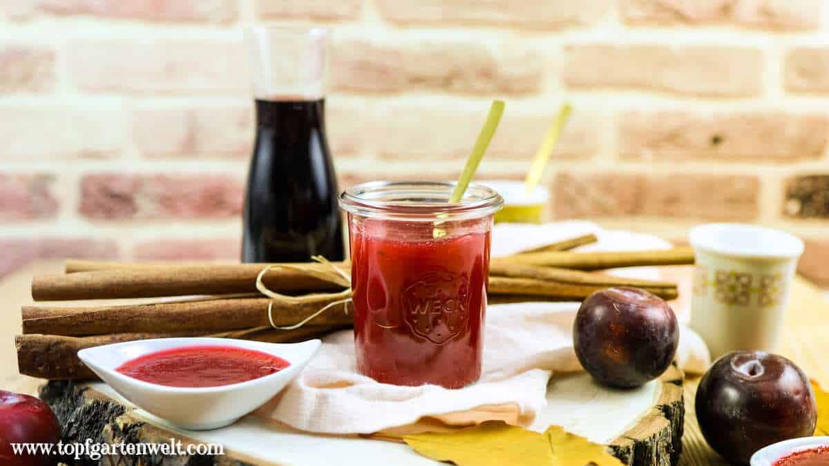 Pflaumenmarmelade mit Gelierzucker optional mit Zimt, Rotwein oder Rum - Foodblog Topfgartenwelt