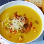 einfache Kürbissuppe mit Kokos und spicy Garnelen mit Cayennepfeffer - Foodblog