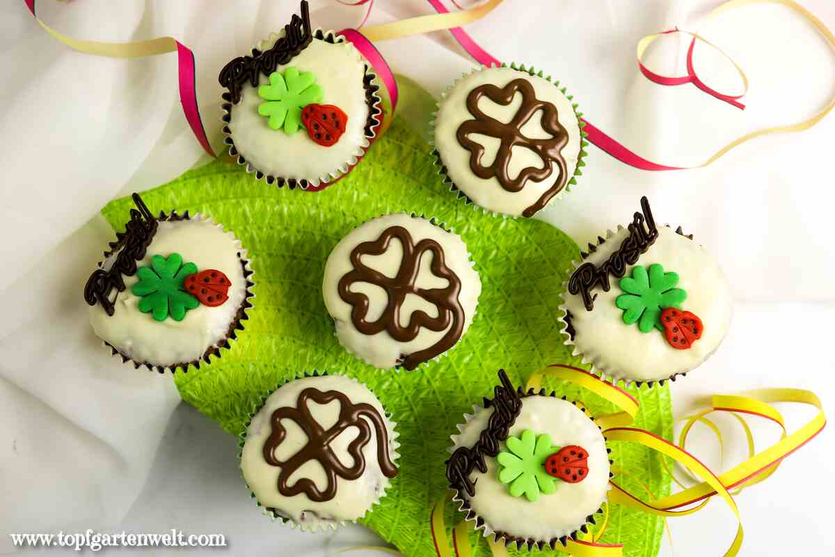 Silvester-Muffins backen - Foodblog Topfgartenwelt