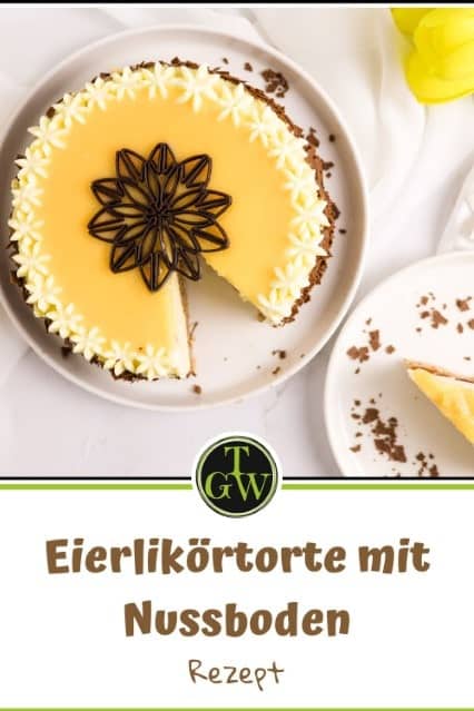 Besonders einfache Eierlikörtorte mit Nussboden